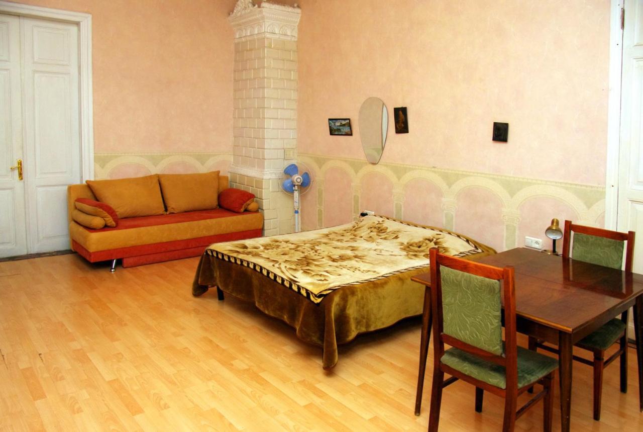Большая Комната Odessa Ngoại thất bức ảnh